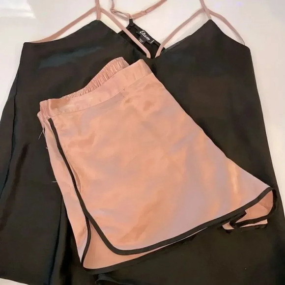 NWOT ETAM “LUANA” SATIN PJ SHORTS BLUSH/BLACK SIZE LARGE - Picture 12 of 12